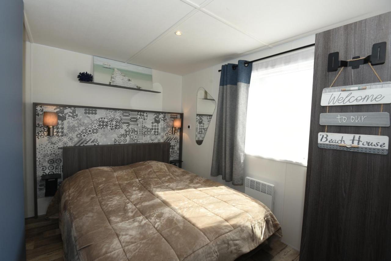 Mobil Home Vue Sur Mer - Racine 03 Saint-Raphaël Εξωτερικό φωτογραφία